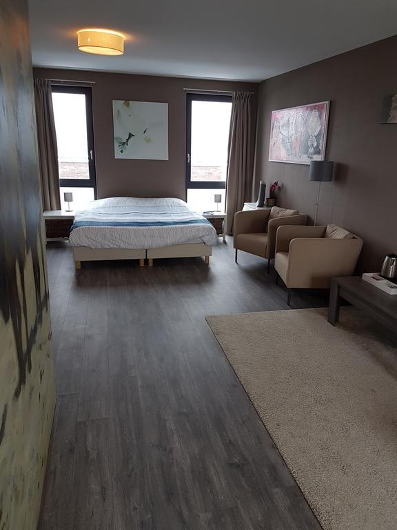 האג B&B Beach Inn מראה חיצוני תמונה