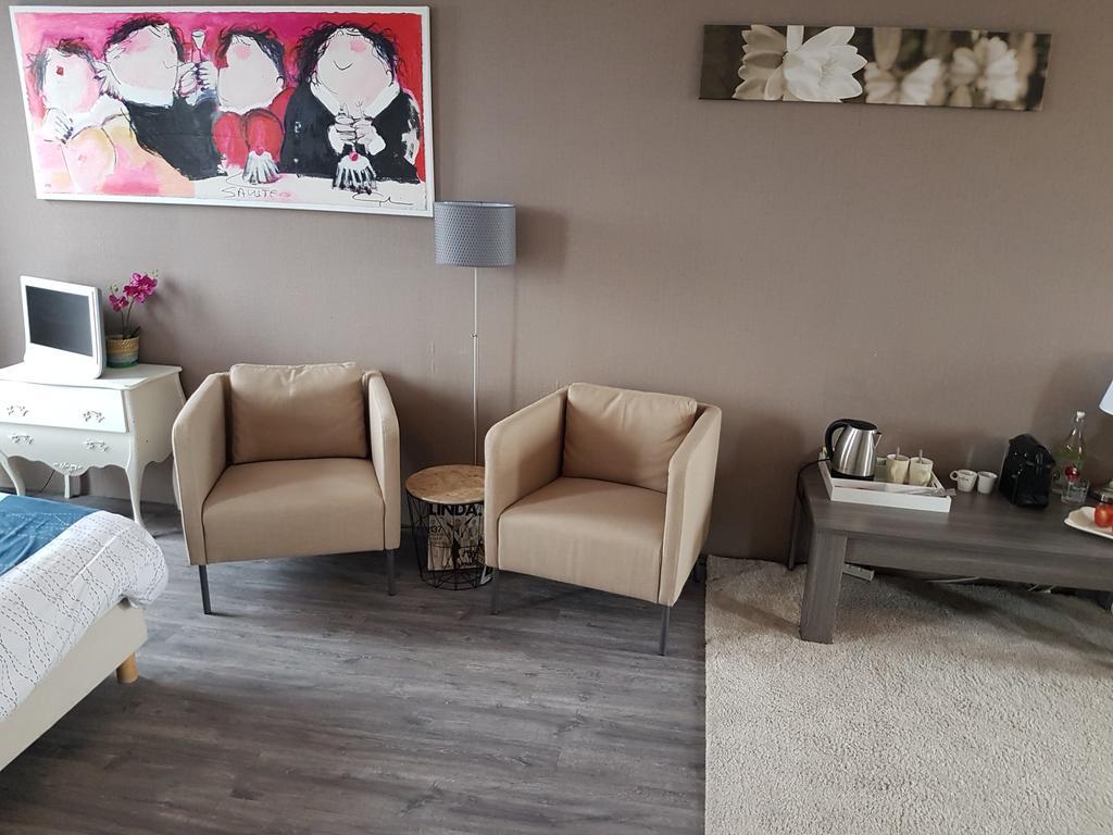 האג B&B Beach Inn מראה חיצוני תמונה